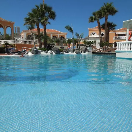 Beachfront-apartment Las Vistas 1 With Sea-view, Heated, Pool, Wifi, Sat-tv Арона