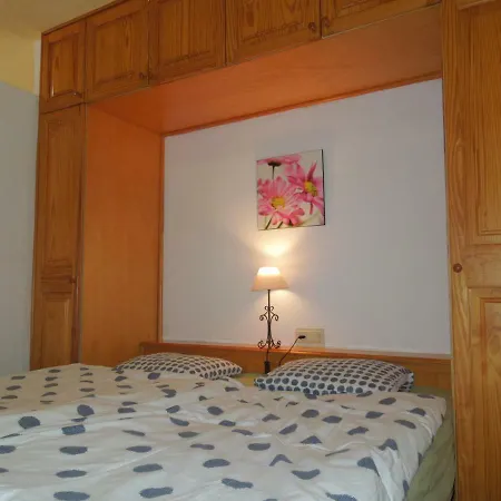 Beachfront-apartment Las Vistas 1 With Sea-view, Heated, Pool, Wifi, Sat-tv *