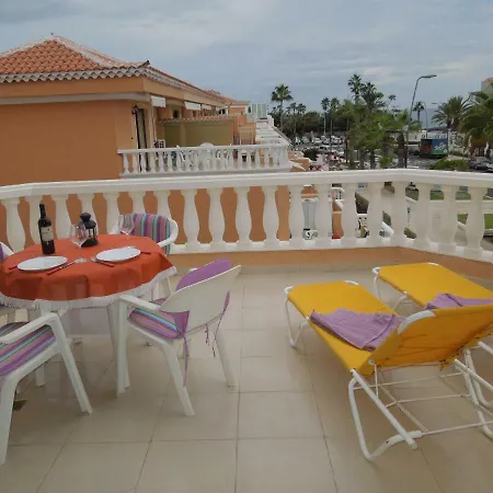 Апартаменты Beachfront-apartment Las Vistas 1 With Sea-view, Heated, Pool, Wifi, Sat-tv Арона
