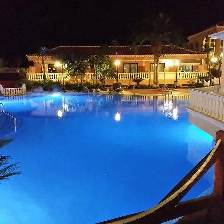 Beachfront-apartment Las Vistas 1 With Sea-view, Heated, Pool, Wifi, Sat-tv * Arona (Tenerife)